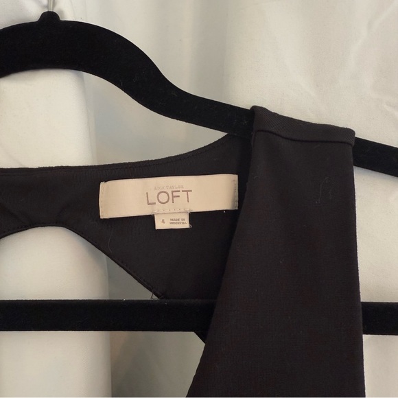 LOFT Black Sleeveless Fit & Flare Pocket Dress Stretch Size 4 - Picture 2 of 9